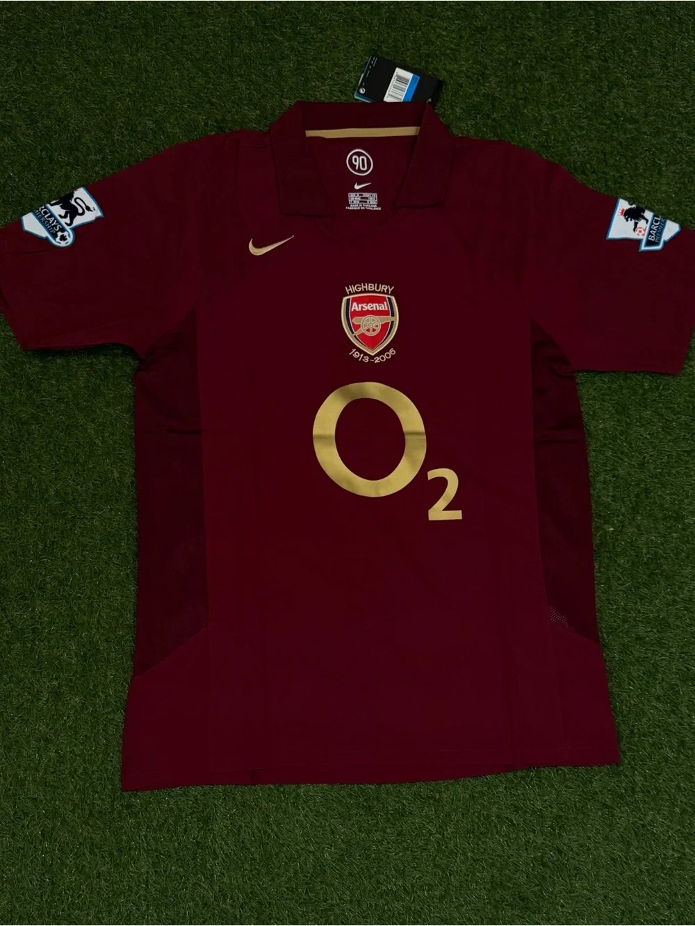 Nike Maroon Arsenal O2 Football Jersey with Gold Accents
